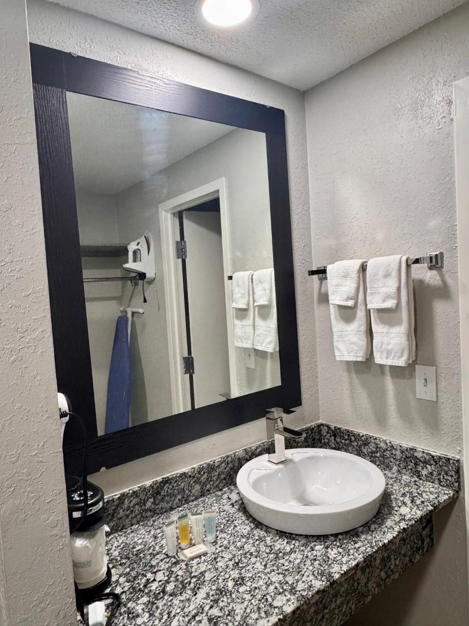 Baymont By Wyndham Great Falls City Center Eksteriør bilde