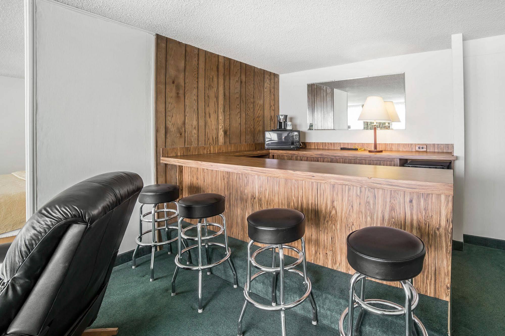 Baymont By Wyndham Great Falls City Center Eksteriør bilde